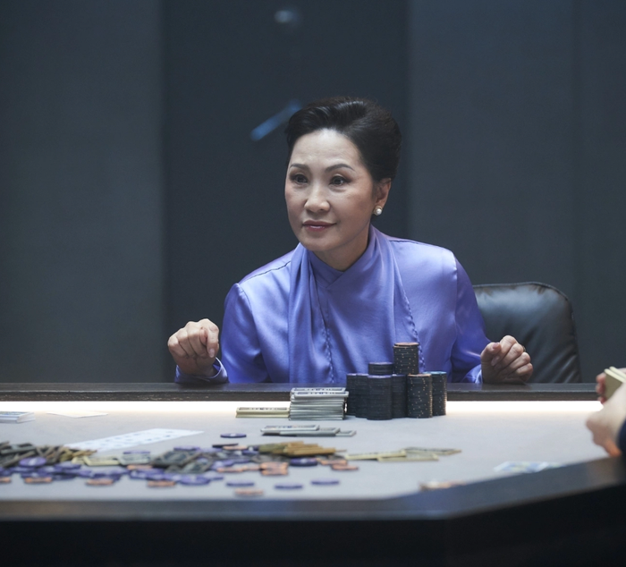 Hồng Đào từng sang Hàn Quốc ghi hình Tazza: The Song of Beelzebub.