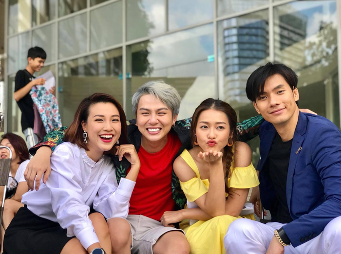 Hoàng Oanh và Khả Ngân vốn là đôi bạn thân.