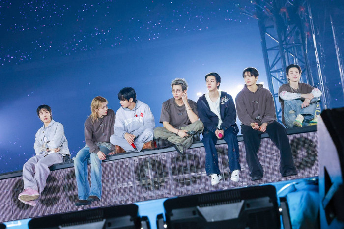 Los Angeles 'chơi lớn' chào mừng BTS đến biểu diễn Ảnh 4