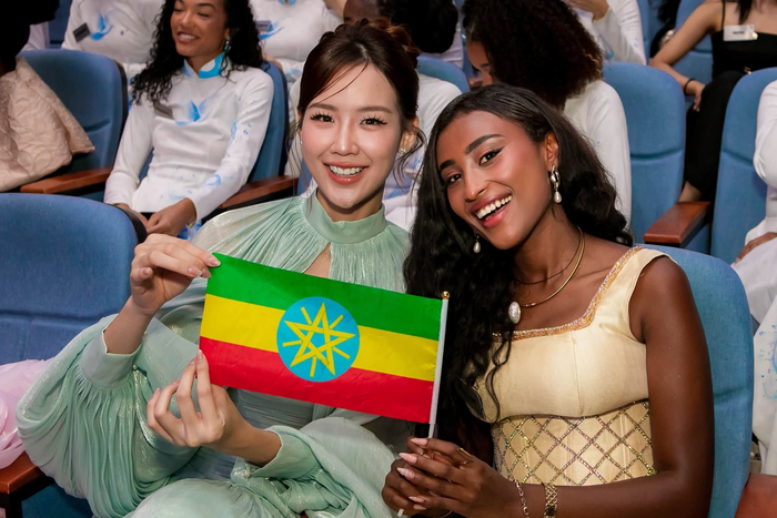 Bảo Ngọc cùng 110 thí sinh Miss World 2026 tham gia hoạt động thiện nguyện trước đêm chung kết Ảnh 1