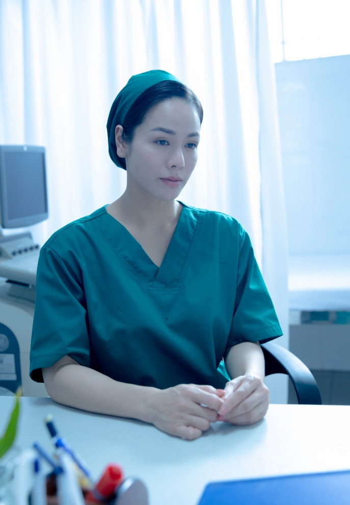 &nbsp;Nhật Kim Anh tham gia Vong Nhi với vai bác sĩ sản khoa Phương.&nbsp;