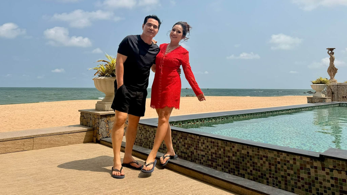 Bên dưới bài đăng, nhiều khán giả gửi lời chúc mừng đến Cát Tường và Trung Dũng, đồng thời háo hức dự án mới của cả hai.