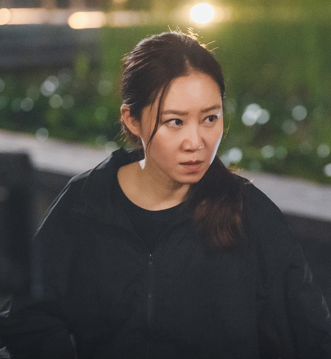 Yu Bo Na.
