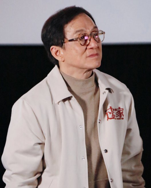 Thành Long ở tuổi 71.