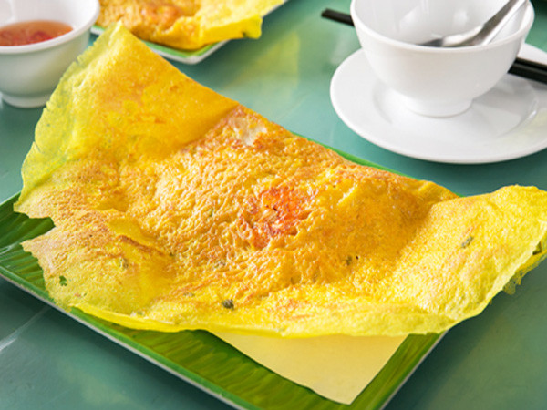 Ăn bánh xèo ở quê Hồ Văn Cường mới thấy, điều thú vị không nằm ở chiếc bánh mà ở rổ rau ăn kèm Ảnh 2