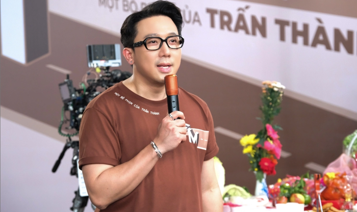 Hơn 7 năm từ khi xem điện ảnh là một 'cuộc chơi lớn', Trấn Thành đã biến quyết định thử sức với đạo diễn thành một trong những bước ngoặt quan trọng nhất sự nghiệp.