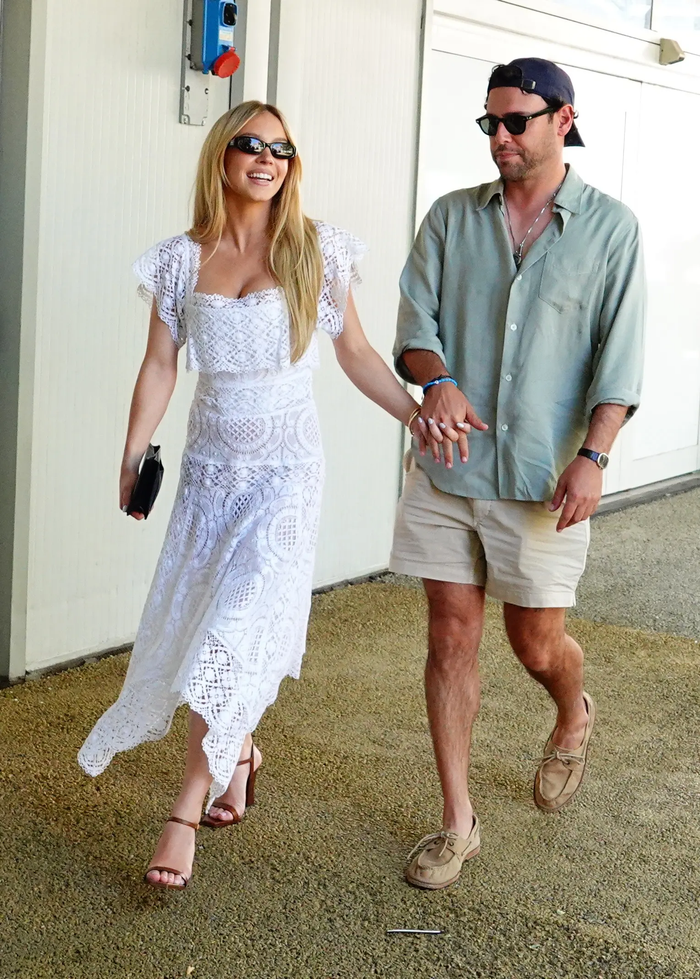 Scooter Braun được cho là đang nghiêm túc tính chuyện kết hôn với Sydney Sweeney.