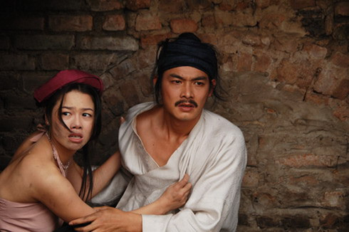 Quách Ngọc Ngoan và Nhật Kim Anh trong Long Thành Cầm Giả Ca.