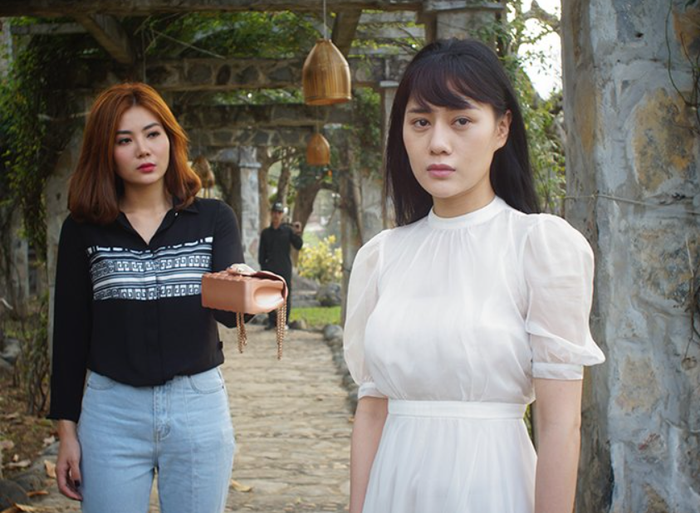 Sau khoảng 4 năm vắng bóng, Phương Oanh từng trở lại màn ảnh với Gió ngang khoảng trời xanh, nhưng đến nay nữ diễn viên vẫn chưa công bố dự án phim tiếp theo.