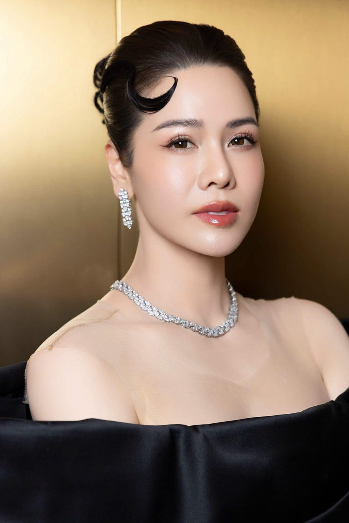 Nhật Kim Anh tiếp tục làm mới hành trình nghệ thuật ở tuổi 41. Ảnh: FBNV