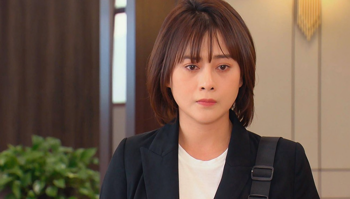 Quỳnh búp bê và Hương vị tình thân là những dấu mốc giúp Phương Oanh trở thành một trong những gương mặt quen thuộc của phim truyền hình VTV.