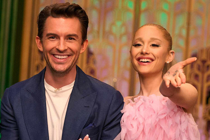 Ariana Grande và Jonathan Bailey cùng rút lui, vở nhạc kịch London bị hủy Ảnh 1