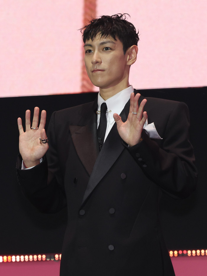 T.O.P lên tiếng về world tour kỷ niệm 20 năm của BIGBANG Ảnh 3