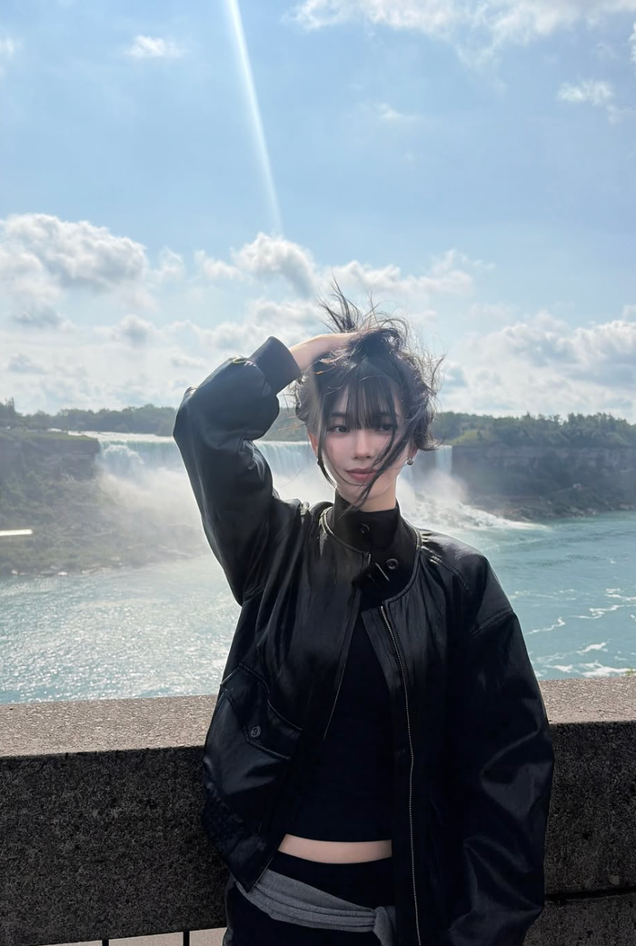 Karina (aespa) khoe nhan sắc nổi bật trong chuyến đi Canada Ảnh 7