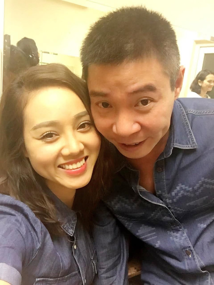 Bà xã Công Lý chia sẻ bức ảnh cũ chụp lại khoảnh khắc hạnh phúc của hai vợ chồng. Ảnh: FBNV