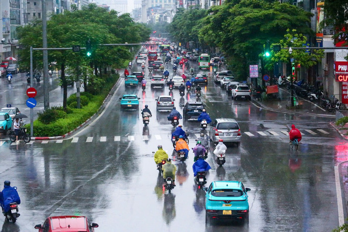 Mây đối lưu tiếp tục phát triển, gây nguy cơ mưa dông tại nhiều khu vực ở Hà Nội. Ảnh minh họa/Nguồn: Công an TP Hà Nội