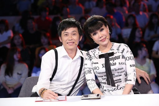 Một trong những tác phẩm nổi bật nhất của bộ đôi là Nhà Có 5 Nàng Tiên, ra mắt vào dịp Tết 2013.&nbsp;