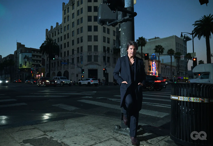 Tom Cruise khoe hình thể săn chắc ở tuổi 64 Ảnh 3