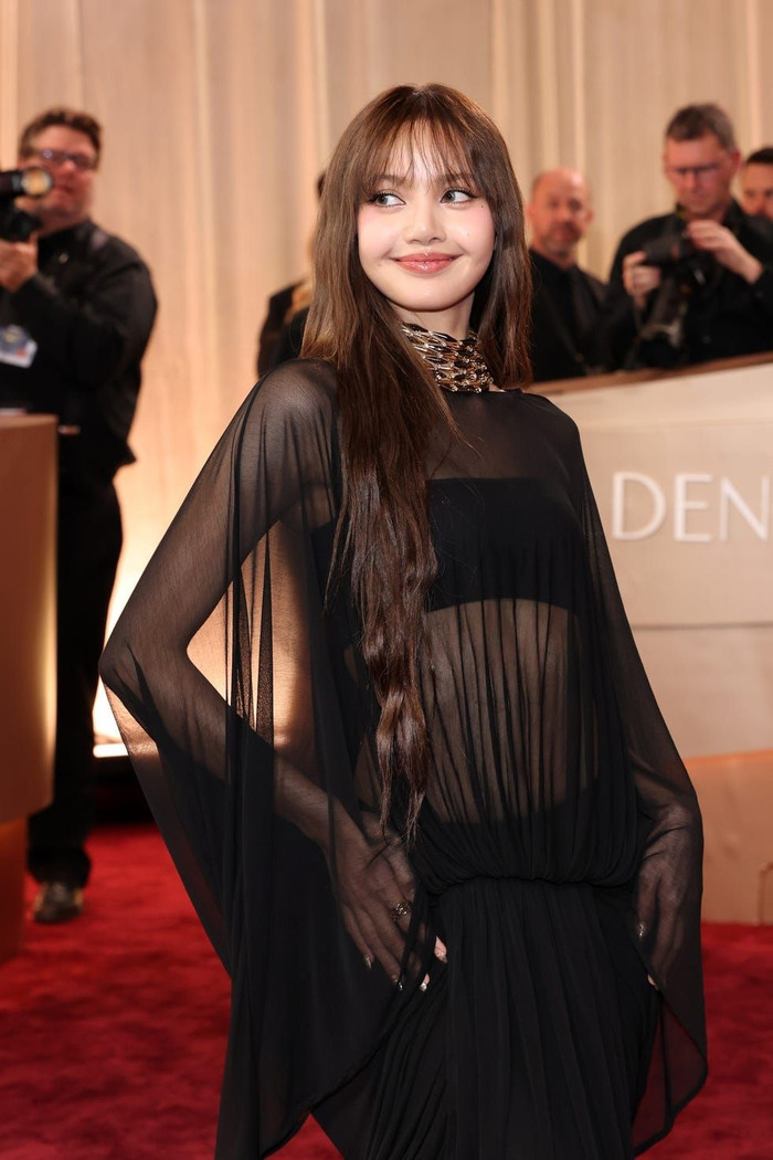Lời xin lỗi của Lisa Ảnh 2