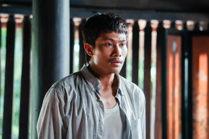 Phương Nam hóa thân thành người đàn ông miền Tây trong Út Lan 2. Ảnh: FBNV
