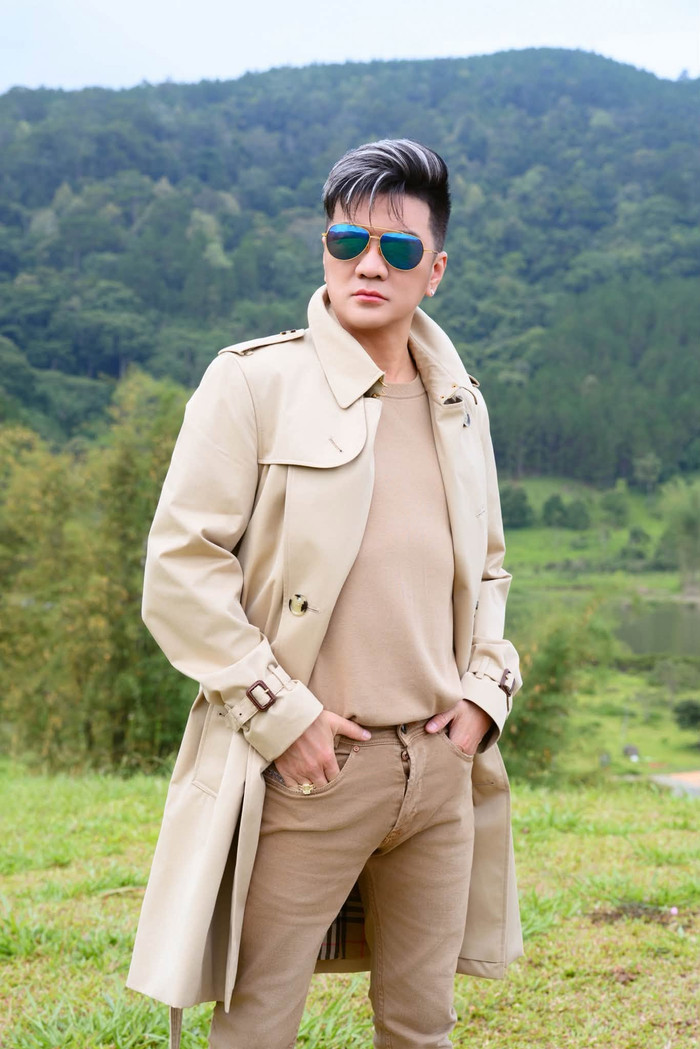 Đàm Vĩnh Hưng duy trì sức hút sau 30 năm ca hát.