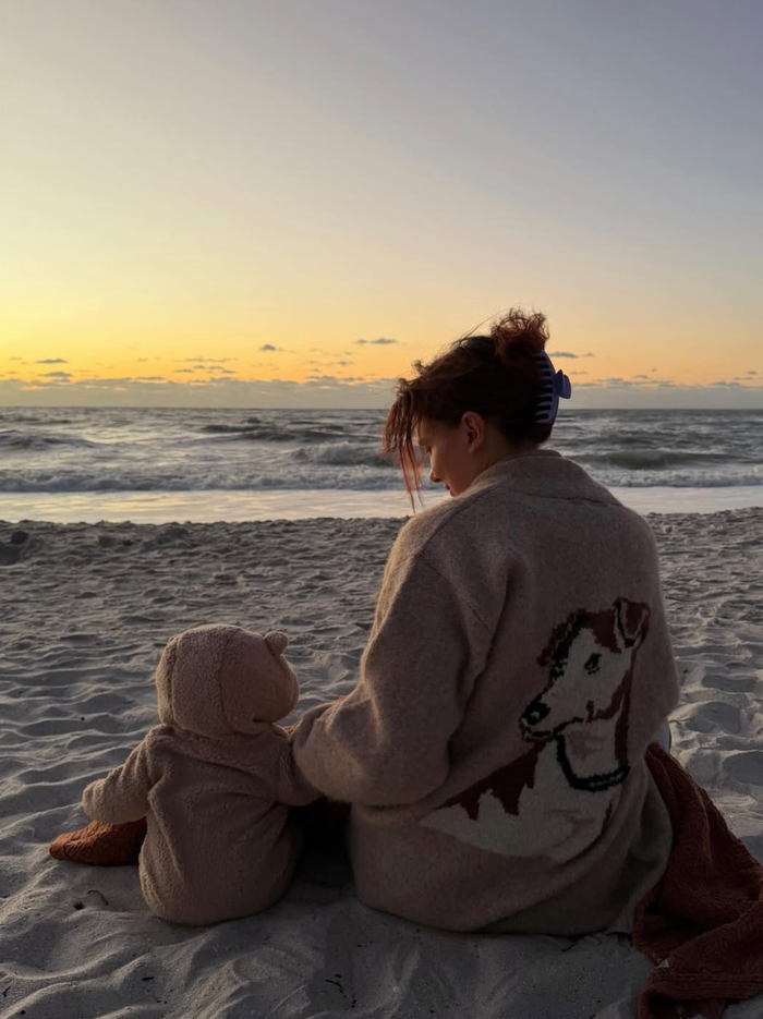Millie Bobby Brown và chồng Jake Bongiovi đã đón thành viên mới vào gia đình thông qua hình thức nhận con nuôi.