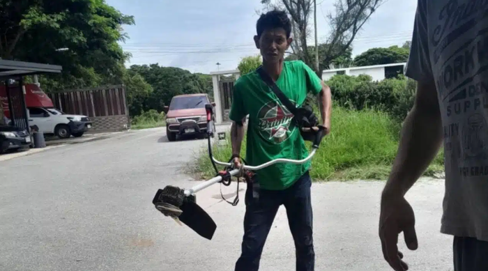 Người đàn ông nghèo trúng độc đắc hơn 9 tỷ đồng, quyết định sau đó gây xôn xao Ảnh 1