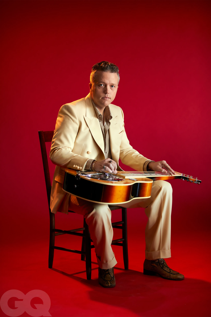 Jason Isbell kiện công ty Suno, cuộc chiến giữa nghệ sĩ và nhạc AI căng thẳng hơn bao giờ hết Ảnh 1