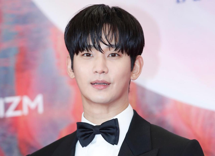 Tháng 7 vừa qua, cảnh sát quyết định không chuyển hồ sơ truy tố Kim Soo Hyun.