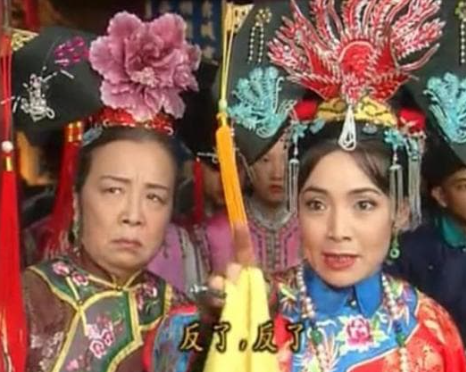 Một người nắm quyền, một người tận trung, cùng tạo nên tuyến phản diện khó quên.
