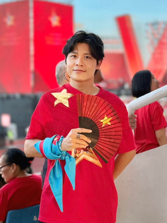 Nhạc sĩ Nguyễn Văn Chung có những chia sẻ đáng chú ý về tình yêu quê hương, đất nước nhân dịp Quốc khánh 2/9.