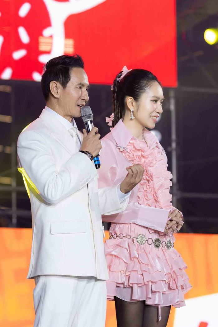 Suốt một thập kỷ, vợ chồng Lý Hải và Minh Hà đã tạo cho khán giả thói quen ra rạp mỗi mùa lễ.