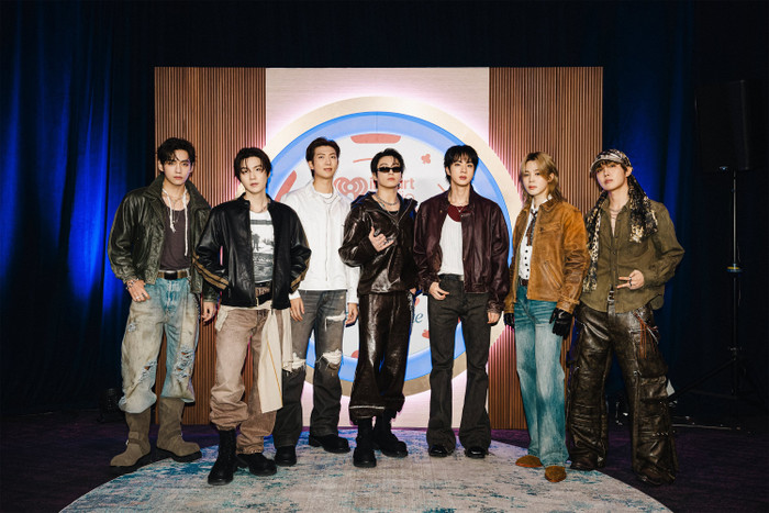 BTS trở lại iHeartRadio Music Festival sau 6 năm, khép lại lễ hội bằng màn trình diễn mãn nhãn Ảnh 4