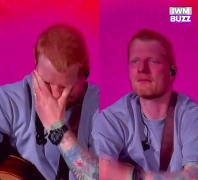 Ed Sheeran bật khóc trên sân khấu giữa làn sóng tẩy chay Ảnh 2