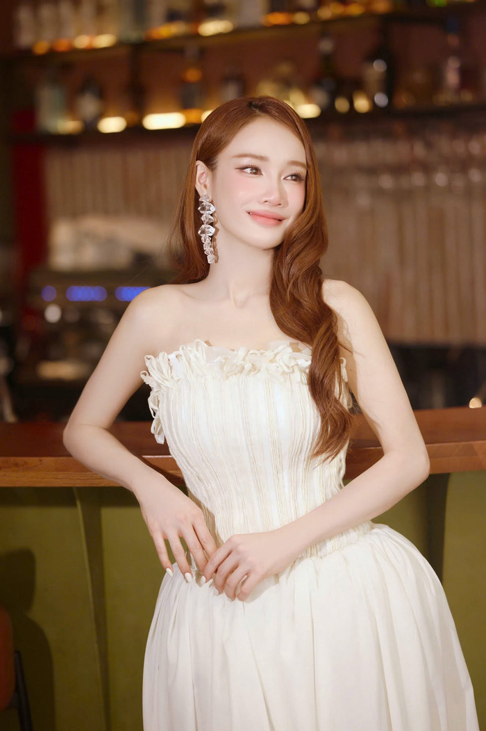 Nhã Phương không phải một diễn viên thiếu cơ hội để trở lại.&nbsp;