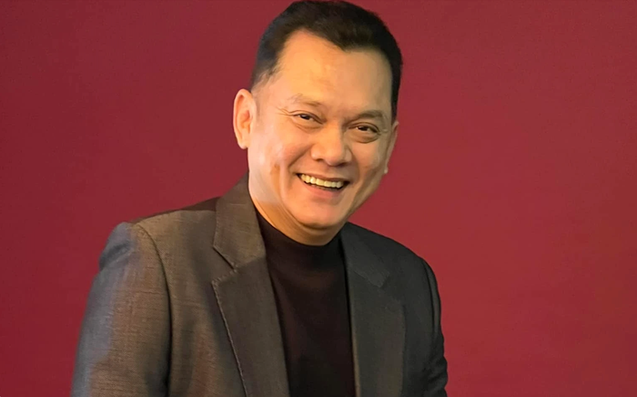 Trước khi công khai đòi nợ Hồng Đào, Hữu Châu sở hữu khối tài sản gây chú ý tại phòng vé Việt.