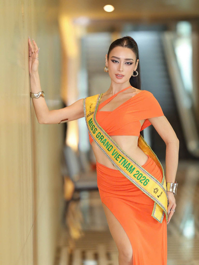 Emoura Phạm đang được đánh giá là một trong những thí sinh nổi bật tại Miss Grand International 2026.