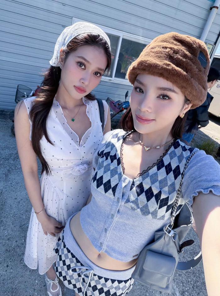 Khoảnh khắc đời thường của Hoa hậu Kỳ Duyên bên Đoàn Thiên Ân nhận sự yêu thích từ nhiều khán giả.&nbsp;