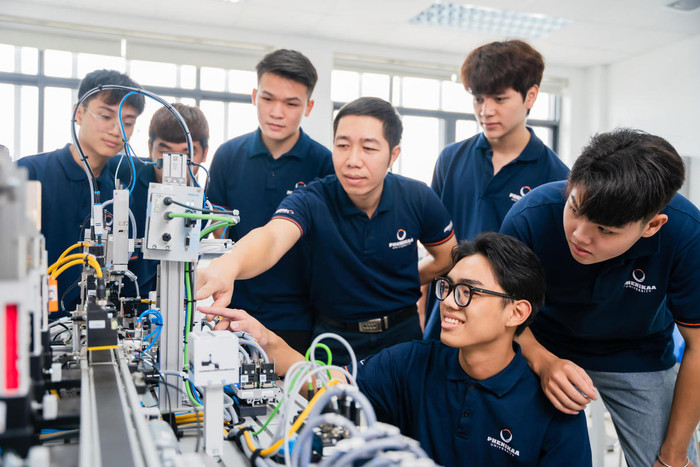 Mức điểm xét hưởng chính sách học bổng theo Nghị định số 179/2026/NĐ-CP đối với các năm tuyển sinh 2025 và 2026. Ảnh: MOET