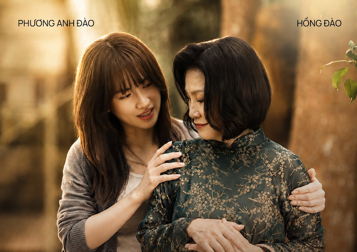 Ngày Con Còn Mẹ đánh dấu màn tái hợp của Phương Anh Đào và Hồng Đào, dự kiến khởi chiếu tại các rạp trên toàn quốc từ ngày 11/11/2026.