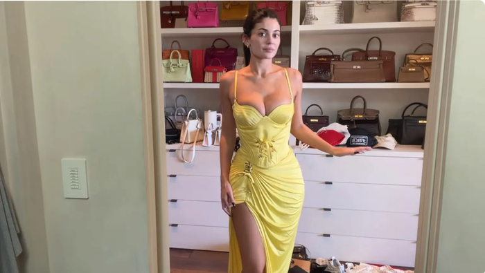 &nbsp;Kylie Jenner chia sẻ quá trình chuẩn bị cho chuyến đi.&nbsp;