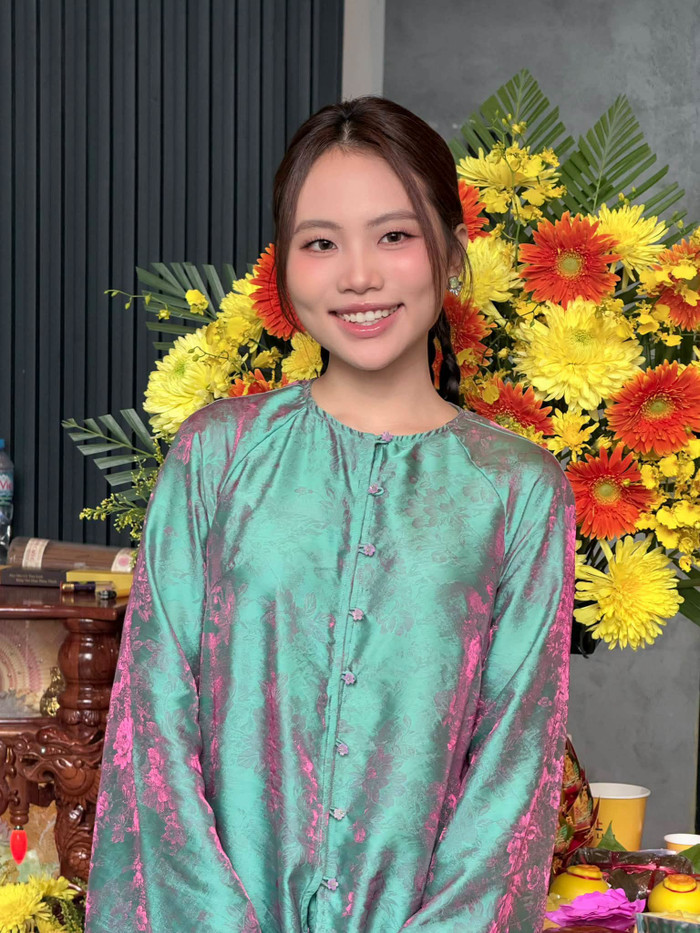 Phương Mỹ Chi ngày càng trưởng thành với con đường âm nhạc của mình.