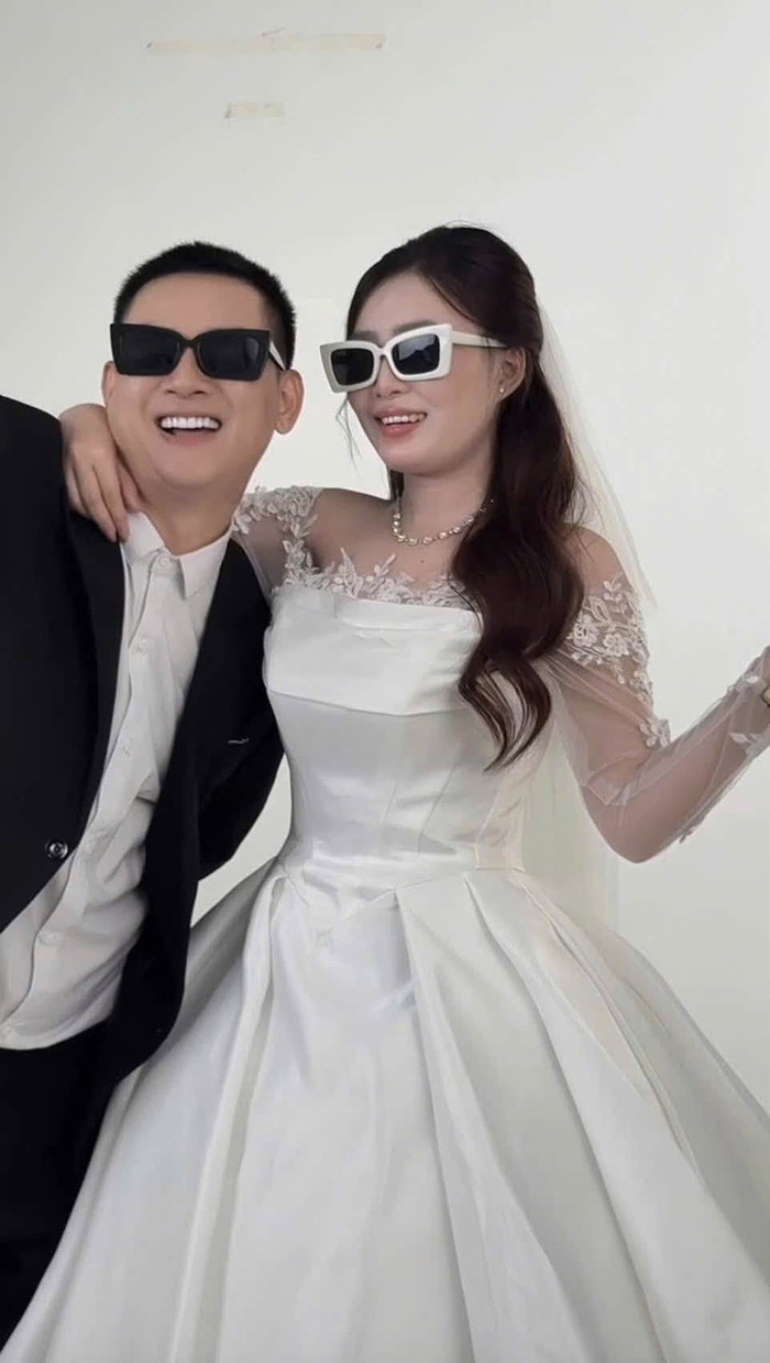 Hoài Lâm trở lại với âm nhạc sau khi kết hôn&nbsp;