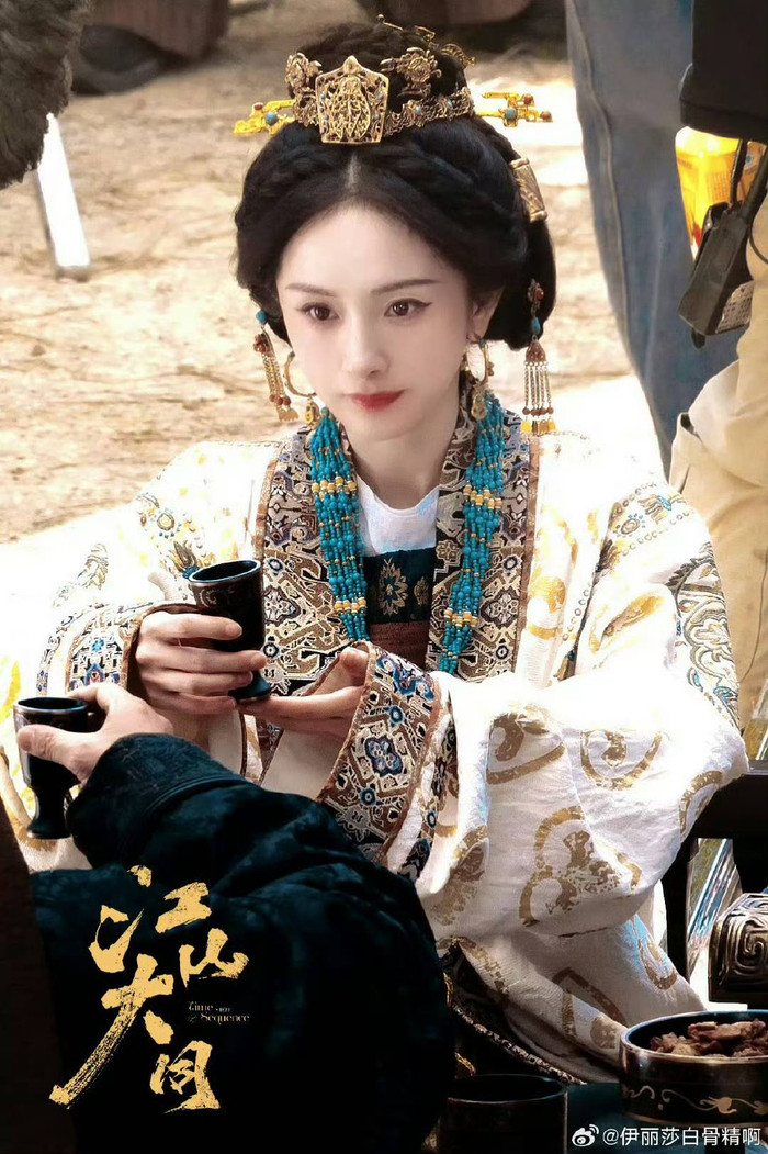 Giang Sơn Đại Đồng đánh dấu sự trở lại của Dương Mịch với dòng phim cổ trang. Ảnh: Weibo đoàn phim