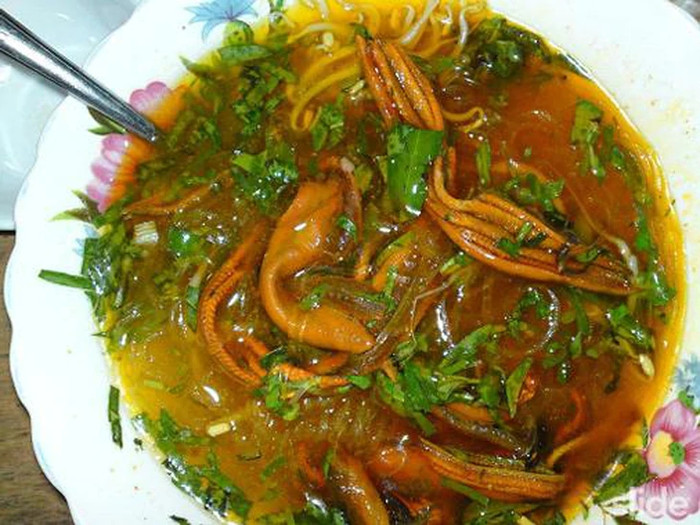 2 Hồ Văn Cường và 2 món ăn sáng gắn với quê nhà: Từ miến lươn xứ Nghệ đến hủ tiếu miền Tây Ảnh 2