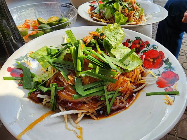 2 Hồ Văn Cường và 2 món ăn sáng gắn với quê nhà: Từ miến lươn xứ Nghệ đến hủ tiếu miền Tây Ảnh 10