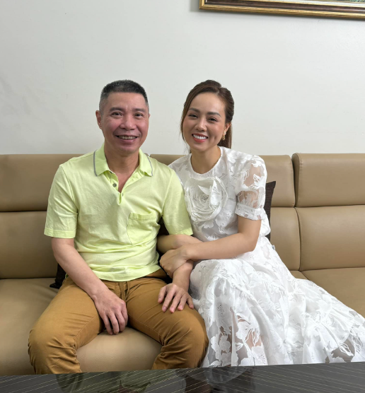 &nbsp;NSND Công Lý duy trì cuộc sống bình yên bên Ngọc Hà.