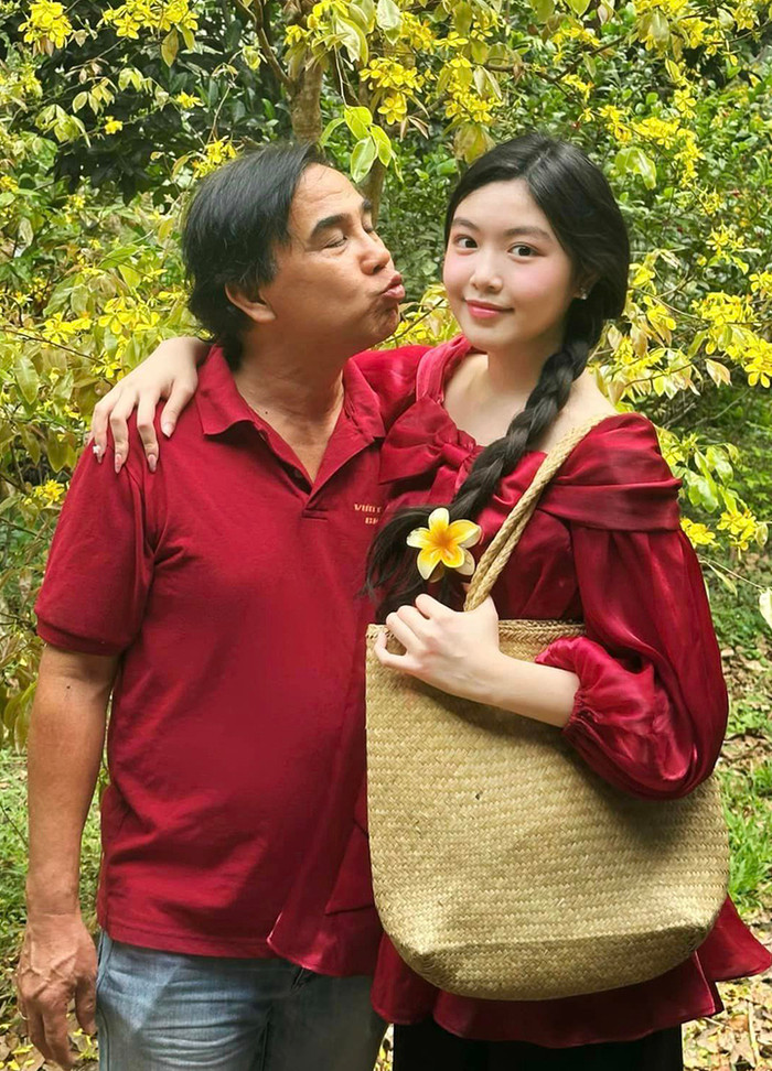Nhìn lại phản ứng của MC Quyền Linh trước cơ hội du học của con gái Ảnh 2
