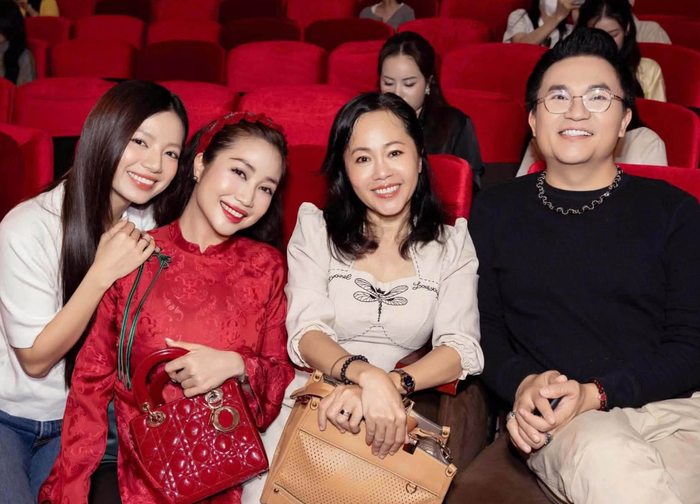 Đại Nghĩa và Ốc Thanh Vân có mối quan hệ thân thiết trong nghề. Ảnh: FBNV