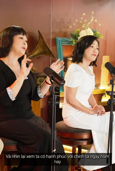 NS Hồng Vân hưởng ứng trước màn cover của người bạn Hồng Đào.